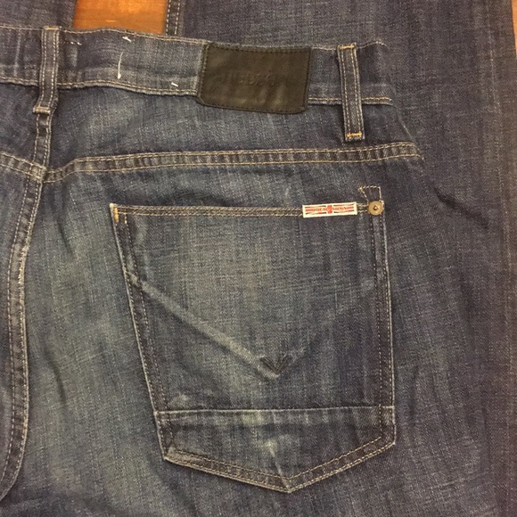 Hudson Men’s Jeans. - Picture 6 of 7